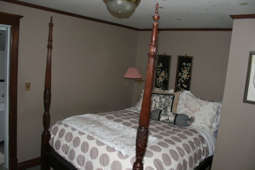 Rose Arden Bed & Breakfast Hamilton Exterior photo